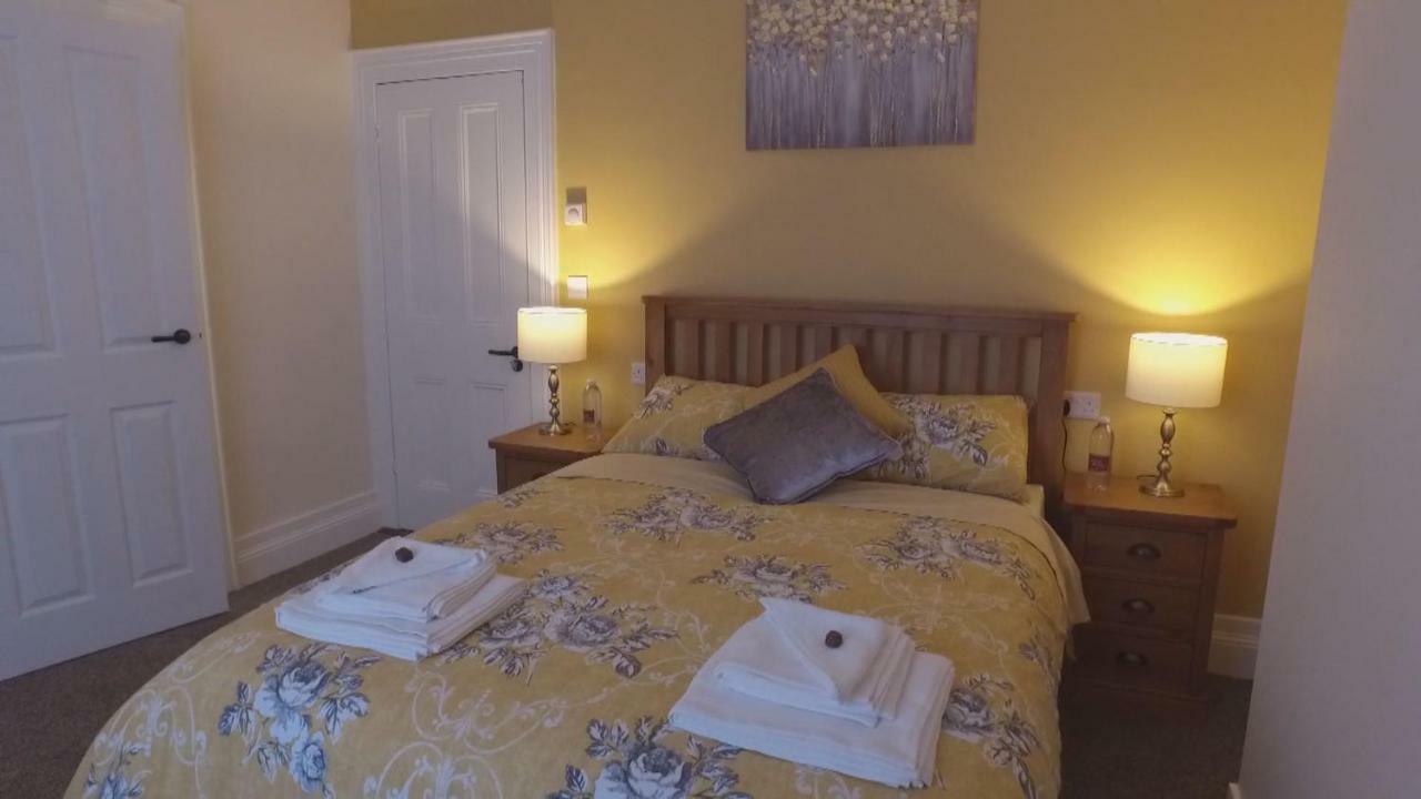 The Rose Luxury Self Catering Accommodation Armagh Esterno foto