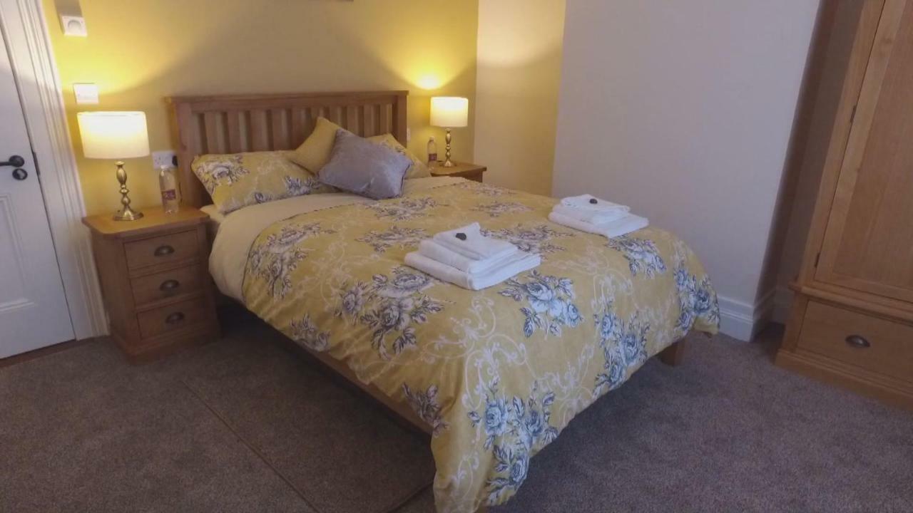 The Rose Luxury Self Catering Accommodation Armagh Esterno foto